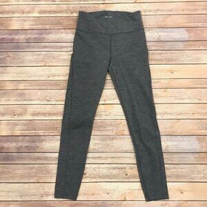 Athleta Tall Ultimate Stash pocket 7/8 Tight Leggings